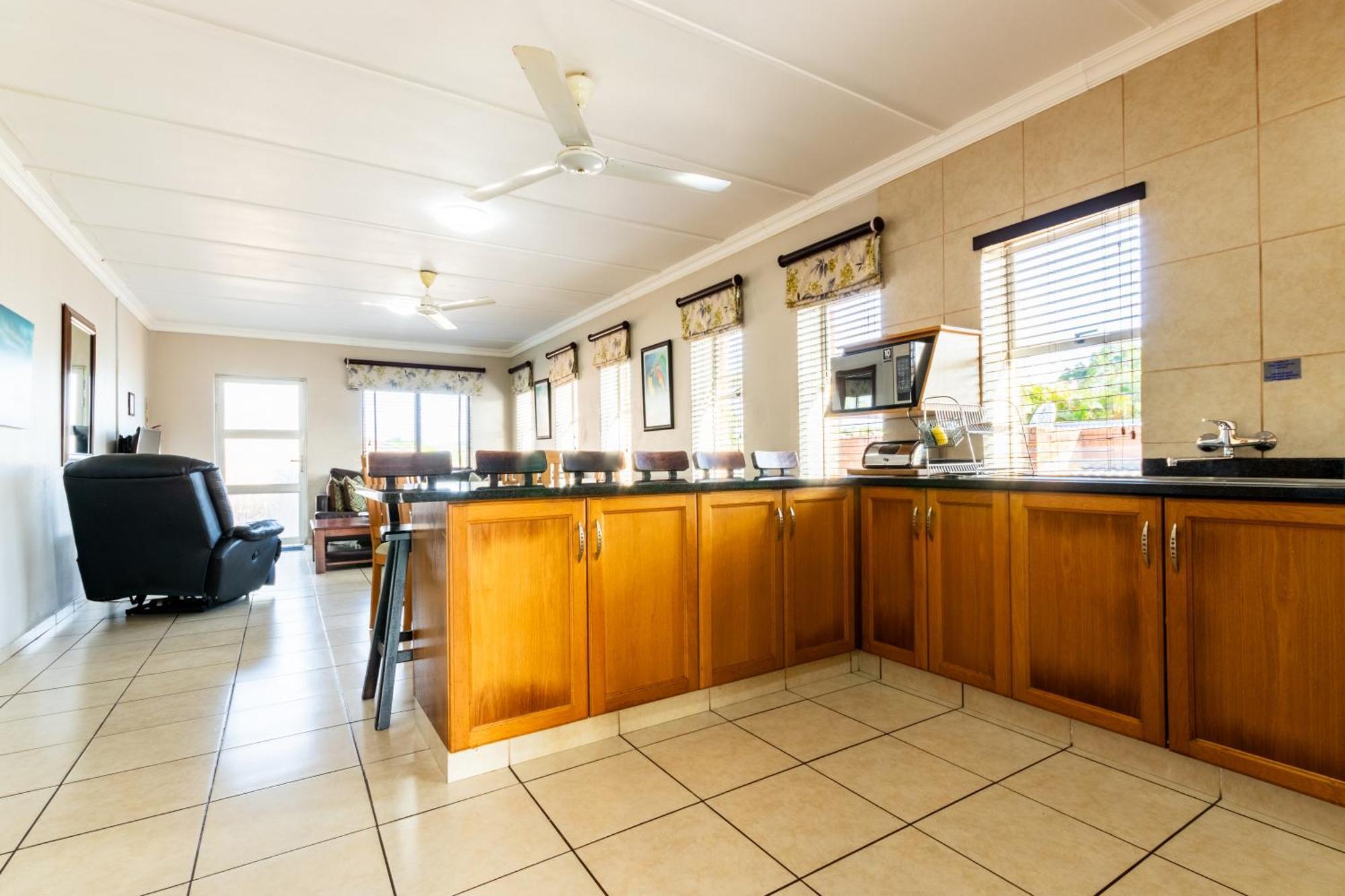 Perna Perna Lodge Saint Lucia Estuary エクステリア 写真