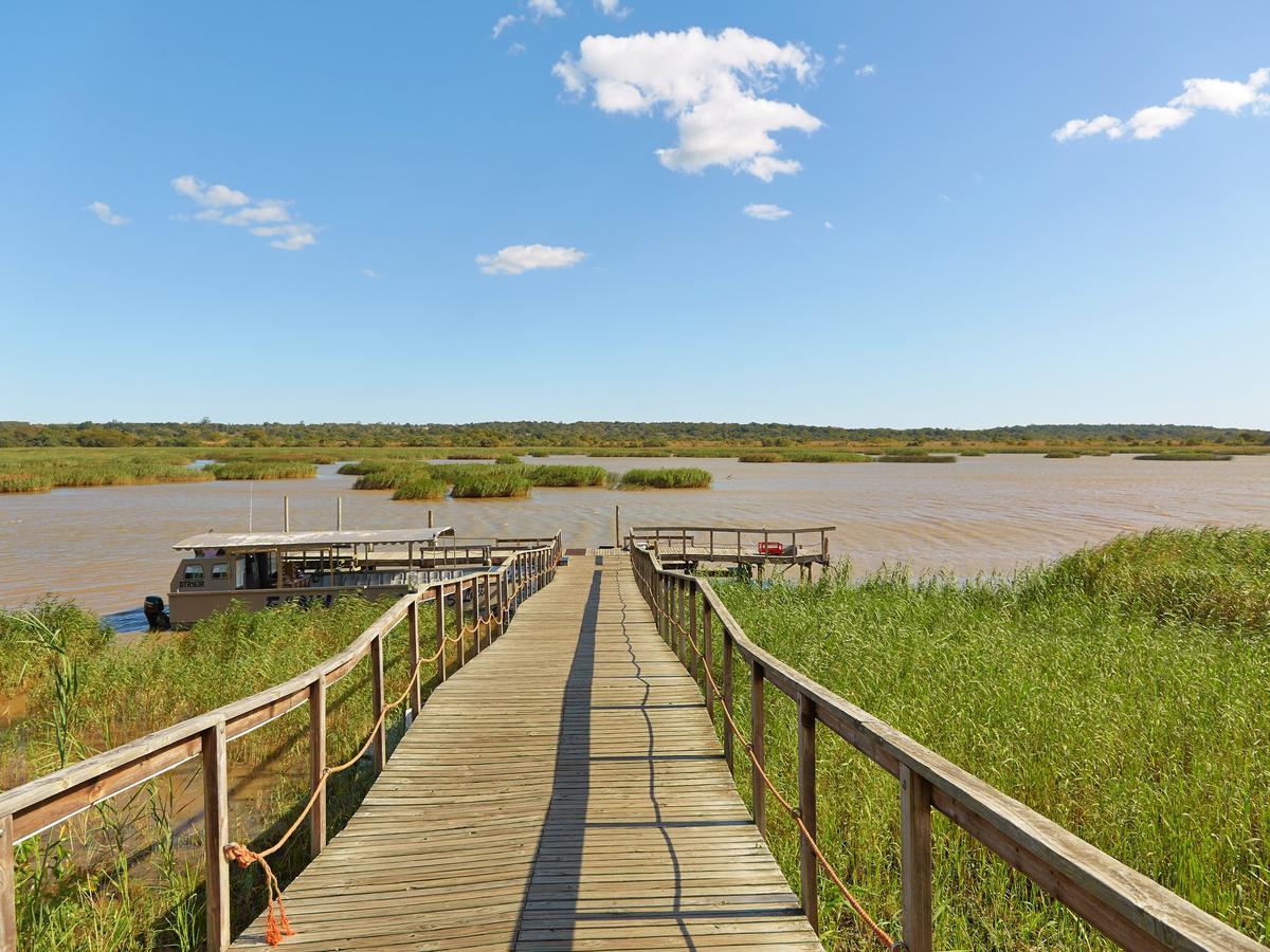 Perna Perna Lodge Saint Lucia Estuary エクステリア 写真